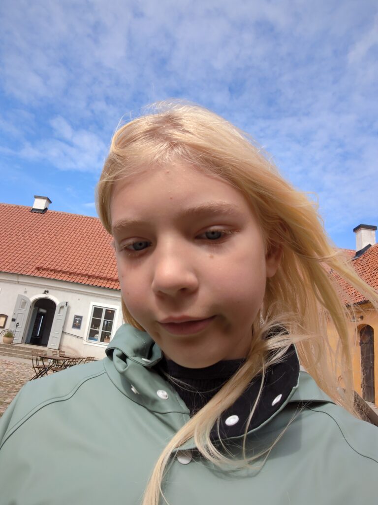 17544704930112870003555077718357