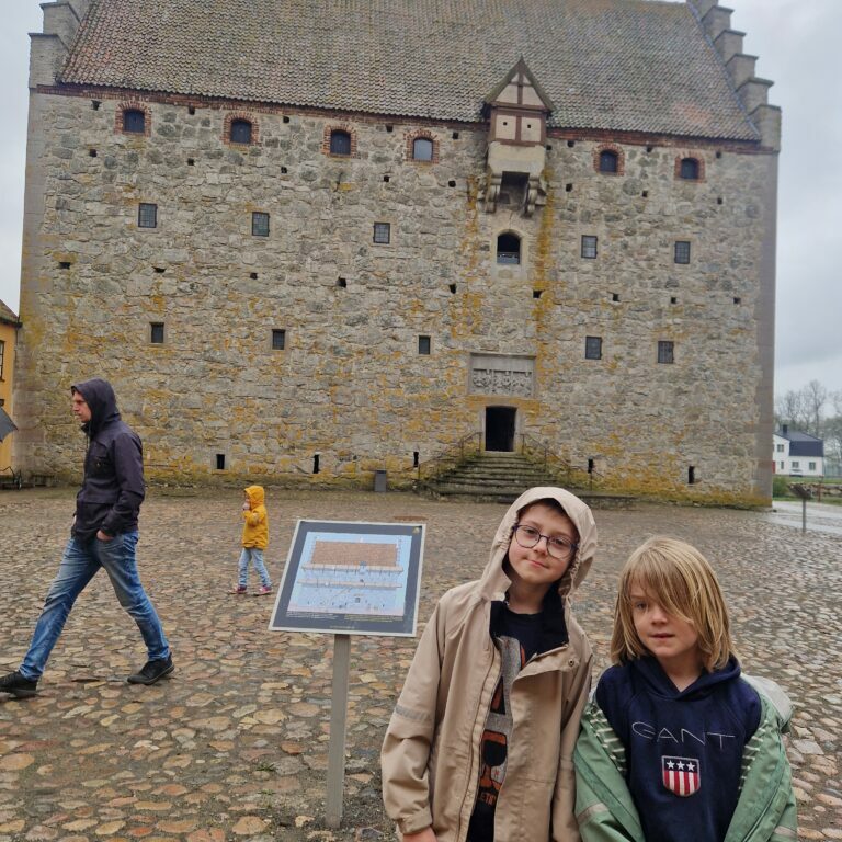 17451430242301118036634509948598